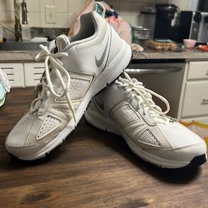 Nike Womens T Lite XI 610232-101 White Casual Shoes Sneakers Size 8.5